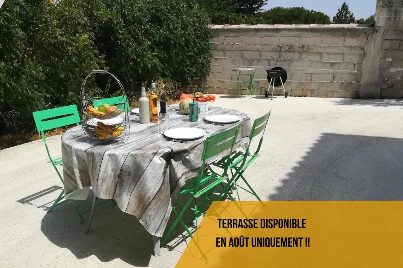 ☆ L'Evasion En Provence ☆ Clim-Wifi-Netflix ☆ Apartment Carnoux-en-Provence 0*,